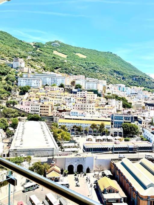 Ocean Village High Floor Luxury Modern Apartment Gibraltar Luaran gambar