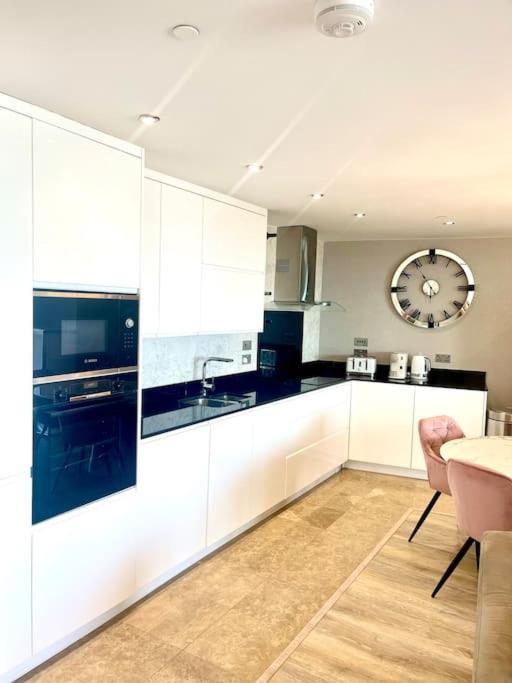 Ocean Village High Floor Luxury Modern Apartment Gibraltar Luaran gambar