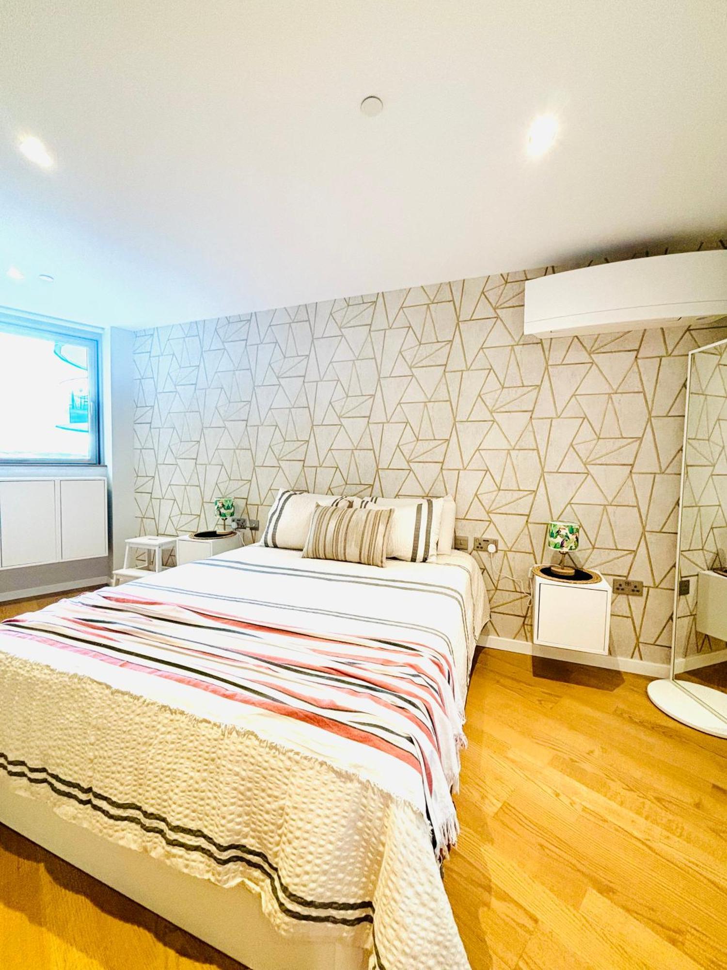 Ocean Village High Floor Luxury Modern Apartment Gibraltar Luaran gambar