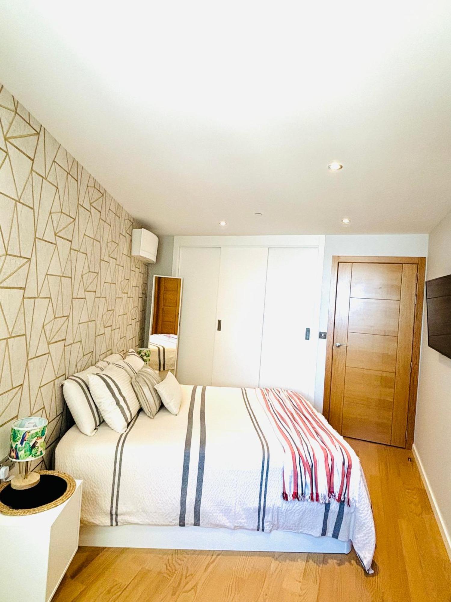 Ocean Village High Floor Luxury Modern Apartment Gibraltar Luaran gambar